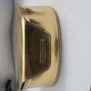 Tori Birch Sunglasess and Gold case